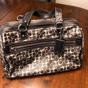 Coach patterned tan and brown official bag